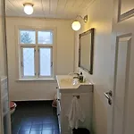 Unikt Og Romslig Hus Perfekt For Grupper