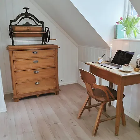 Unikt Og Romslig Hus Perfekt For Grupper