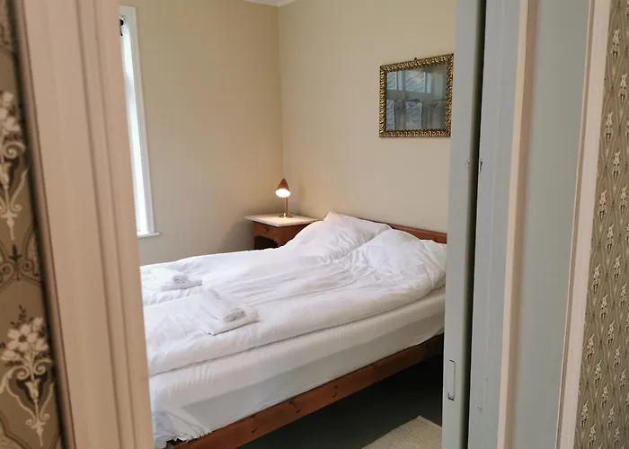 Unikt Og Romslig Hus Perfekt For Grupper Feriehus Nordfjordeid