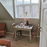 Unikt Og Romslig Hus Perfekt For Grupper